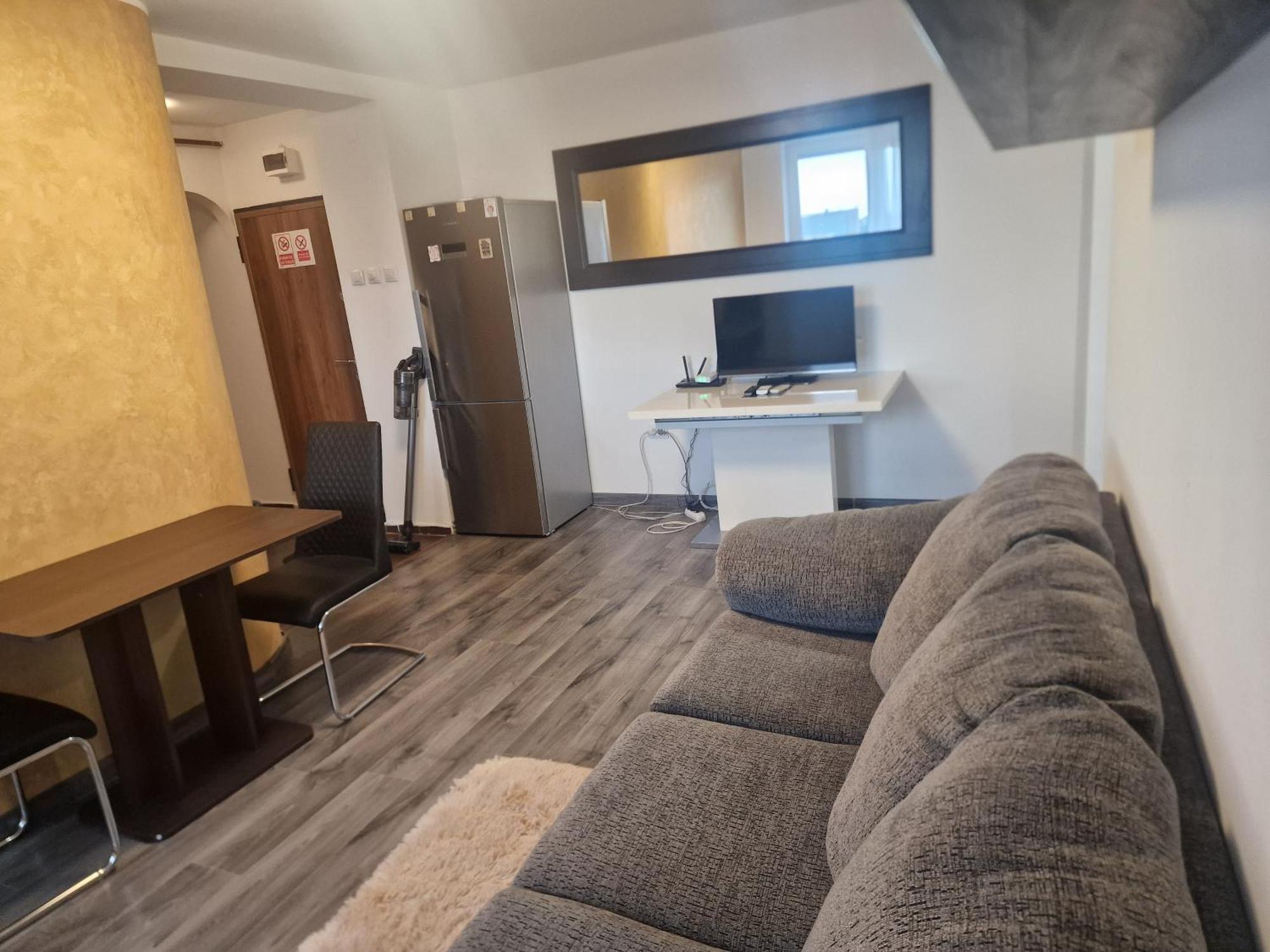 Apartament Gara De Nord Boekarest Buitenkant foto