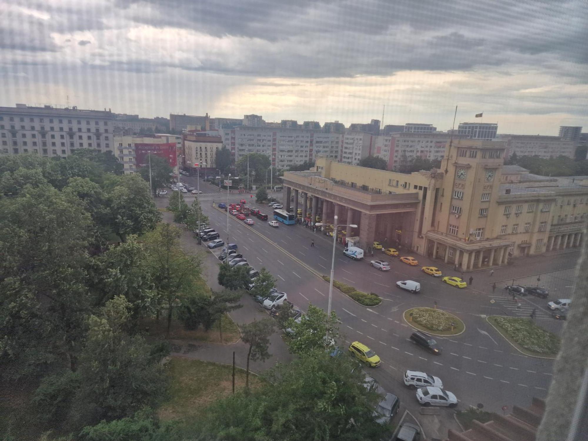 Apartament Gara De Nord Boekarest Buitenkant foto